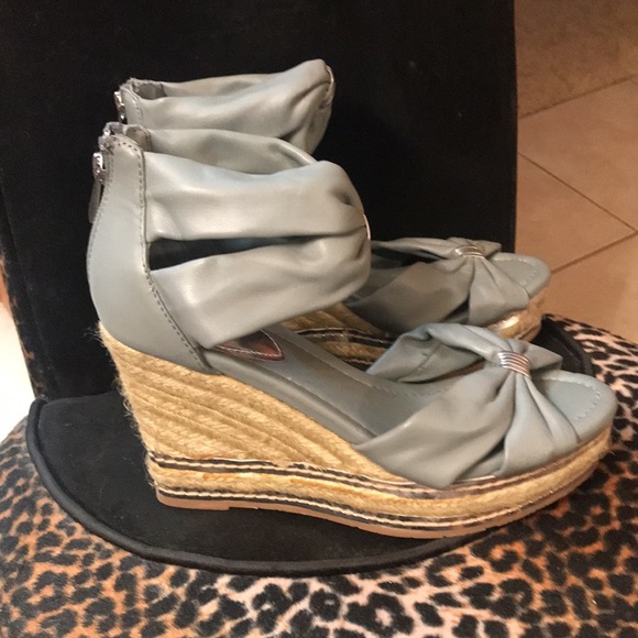 NWOT Kathy Van Zeeland espadrille wedges - Picture 2 of 6